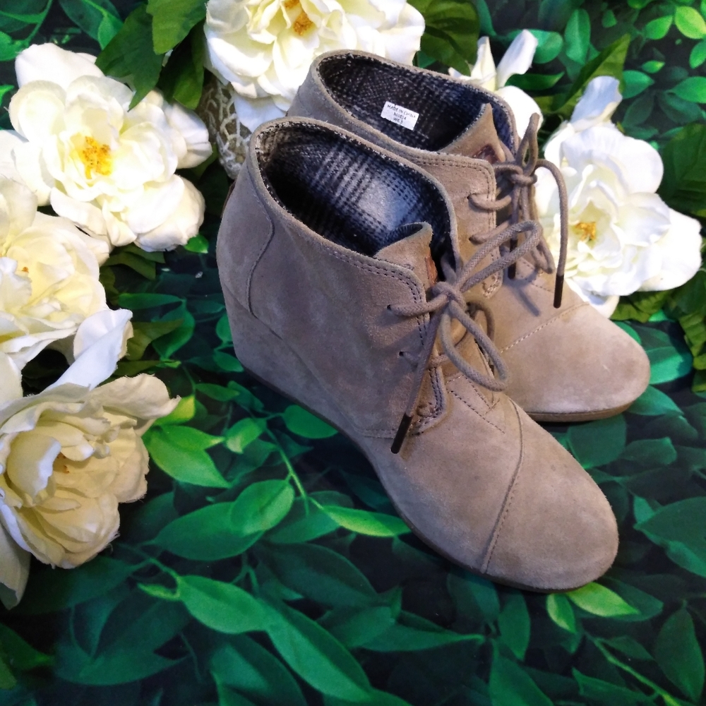 Toms Suede Wedge Booties